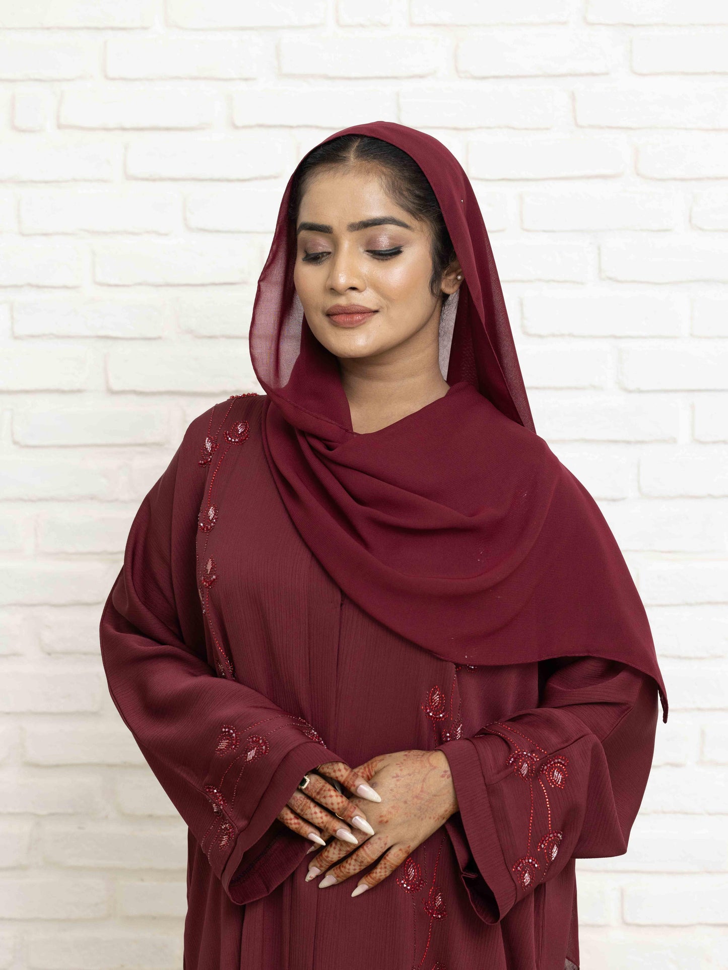 Lavish Maroon Abaya